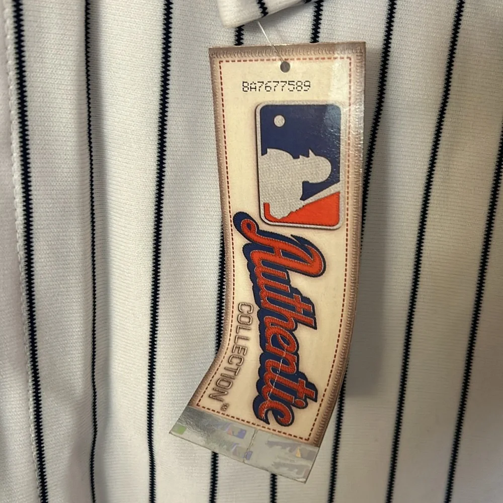 Official Majestic New York Yankees Mariano Rivera #42 Men's Baseball Jersey - Picture 3 of 5